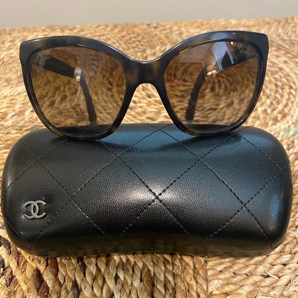 AUTHENTIC Chanel Polarized Sunglasses